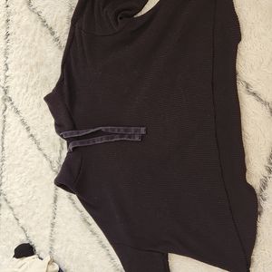 Wild Fable cropped black hoodie size extra small